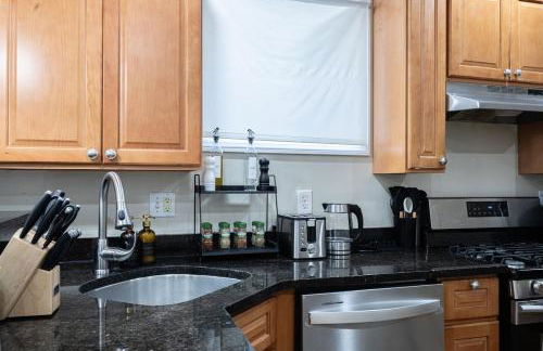 Cozy, Spacious Home Near Downtown Boston - Foto 30