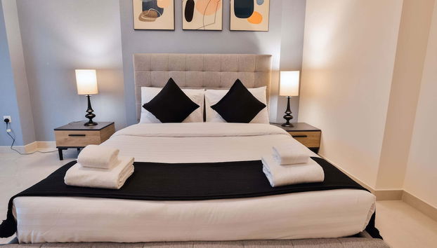 Luxury Apartments Business Bay Gym-pool-parking by Sojo Stay - Foto 5, Habitación