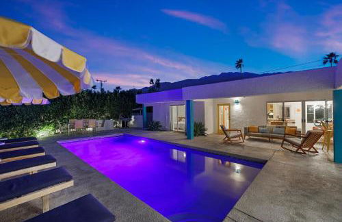 The Ricardo! Mid-Century Villa with Saltwater Pool - Foto 29