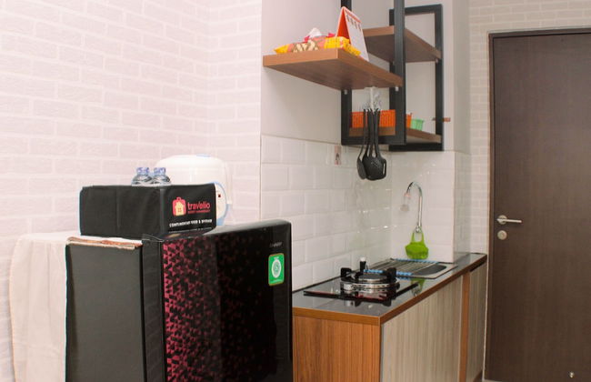 Stunning And Comfy Studio Apartment Transpark Juanda - Photo 11