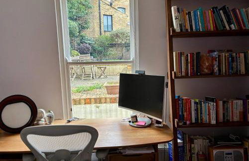 Peaceful Stoke Newington apartment with garden - Foto 4