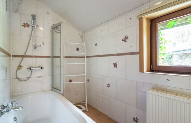 Tranquil Apartment in Sensenruth With Barbecue - Photo 19