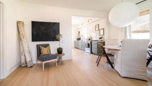 The Gable - 3 BLKS from Main St - Foto 3