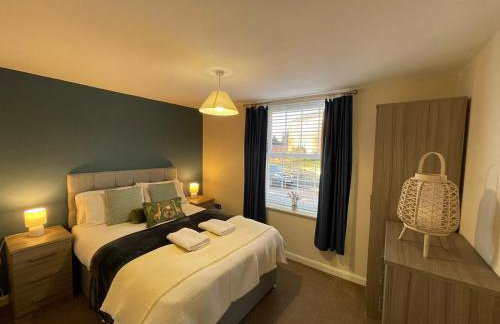 Large Apartments next to East Midlands Airport with Free Gated Parking! - Photo 50