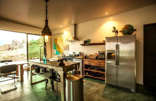 Amazing Lone Pine Cabin for Glamping in California - Foto 13