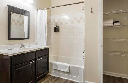 Landing Amazing 2BD Pool Gym - Foto 13