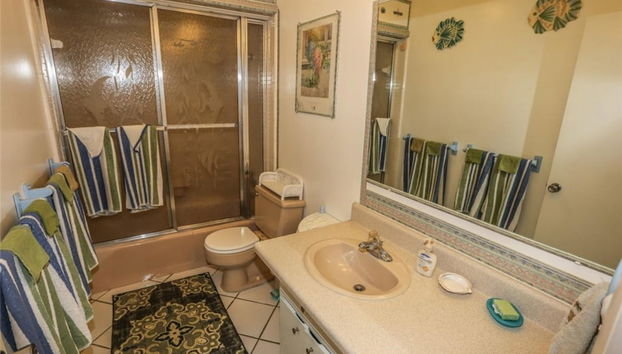 All Decked Out in Fort Myers Beach - Foto 2, Habitación