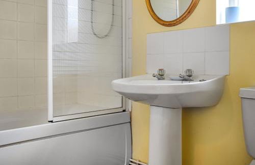 High House - Photo 23