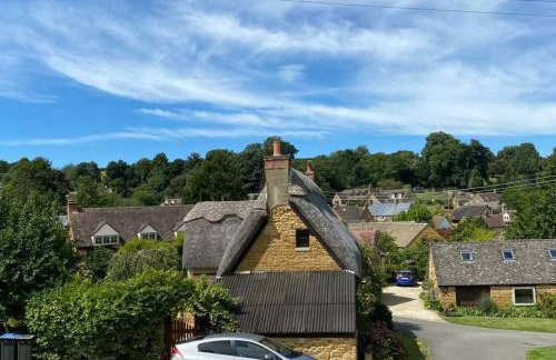 Cotswolds Cottage Ilmington with Wood Burning Stove & BBQ - pet friendly - Foto 35