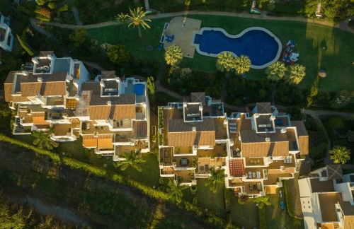 Luxurious 3-Bedroom Penthouse in Los Monteros Marbella - Foto 52