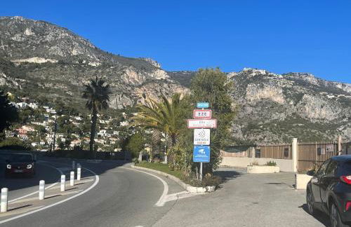 Ezevacances Studio Capuccino vue mer 5 mn plage 7 mn gare Wifi - Foto 23