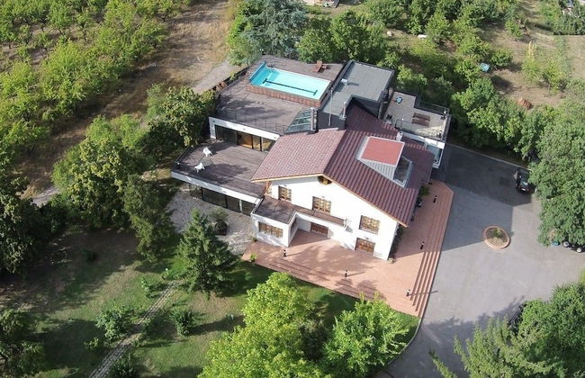 Cherry Orchard Residence - Photo 25