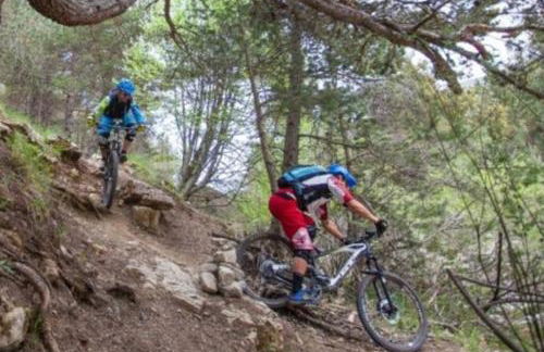 Vue panoramique sur le château,montagne et grottes - Foto 41