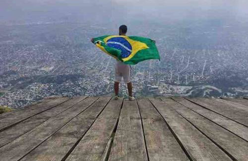 Confortável loft 4,ar, Wi-Fi, TV, 400m UNIG - Foto 16