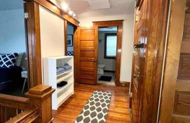 Vintage cute house 5 min from the beautiful Falls! - Foto 30