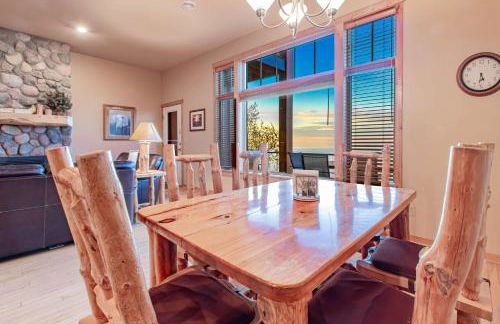 Incredible Views w Garage on Lake and bike trail - Foto 12