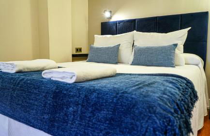 Apartamentos Puente Romano Suites Parking Gratis - Foto 11