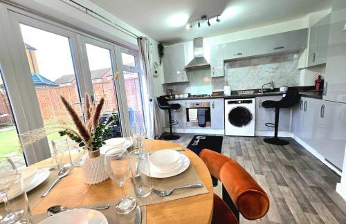 The Charm Luxury House - 8mins to NEC, Birmingham Airport - Foto 24