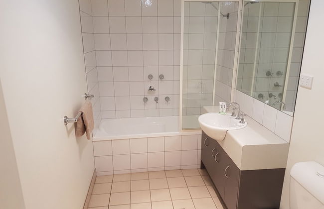 Gillies st Apartments - Foto 13