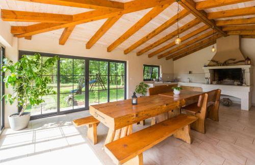 Malerisches Apartment in der Natur mit Pool, Outdoor-Kueche, BBQ, Spielplatz - Photo 22