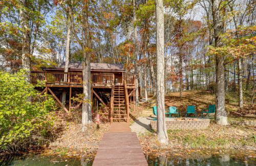 Hocking Hills Lake Gem with Hot Tub, Dock, 100 Acres - Foto 33