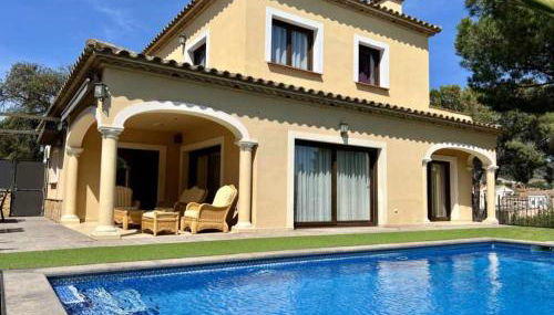 Casa Judibar con zona de barbacoa y piscina - Foto 3, sunbed