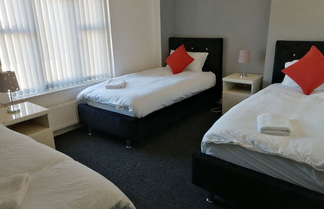 Fun 4-bed Apartment in Birmingham Central - Foto 1