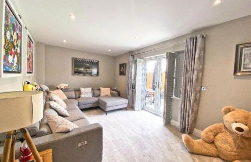 Foreman Manor Near London & Guildford 3 Bed 3 Bath - Foto 13