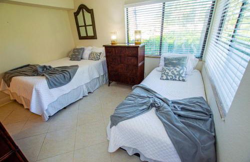 Newly Listed 20 percent off Golf and Tennis Community Golf Grandeur Corner Unit 16th Green - Foto 23