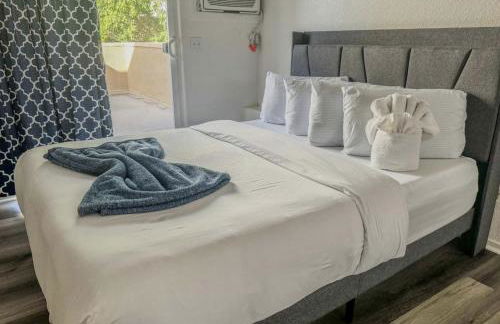 Charming 2nd Ave Lofts in Downtown San Diego with Parking - Foto 94