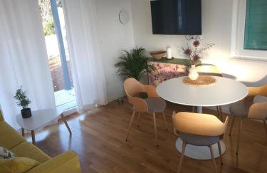 Robinson House Mimo - Photo 11