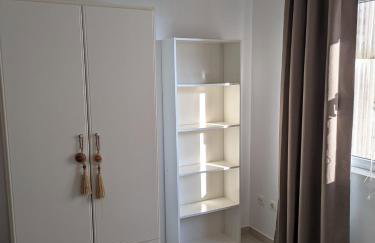 Apartamento moderno con terraza y chimenea, vistas al mar, 6 personas, Saúde Doce - Foto 10