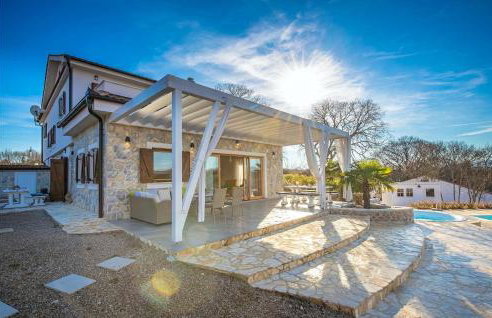 Villa Laria - Photo 2