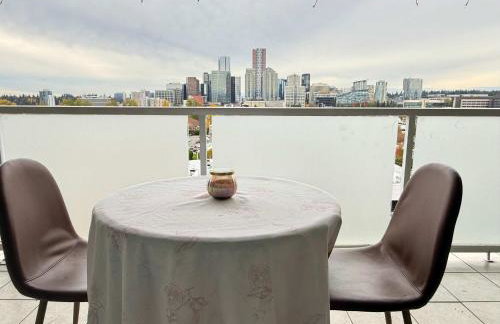 Pet Friendly Bellevue Condo with Stunning City Views - Foto 31