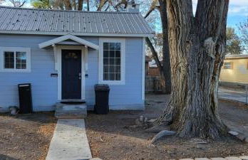 Fully Renovated 1bdrm1ba House - Foto 1