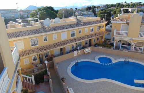 2 Bedroom Algorfa Townhouse with Pool - Foto 47