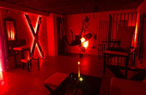 Le Baiser 1 le bunker réaménagé en plaisir interdit - Foto 1