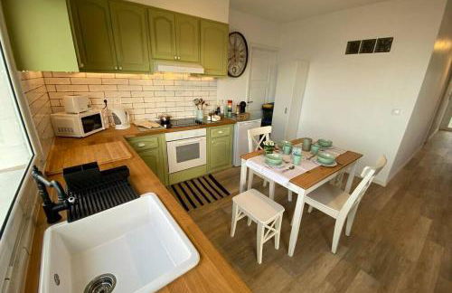 Craftsman's House - Photo 8