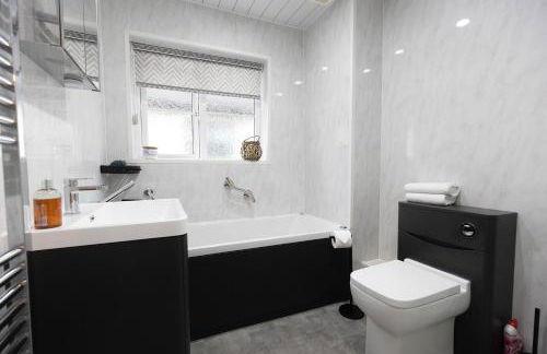 Cosy Deganwy Escape by the Sea & Conwy Mountain - Foto 6