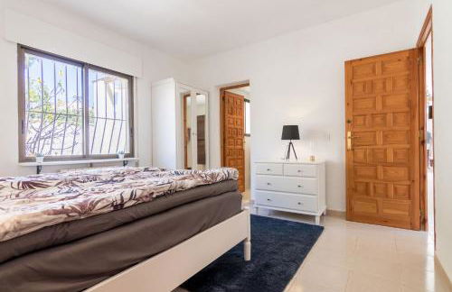 Charming one-floor villa with private pool in Los Balcones - Foto 14