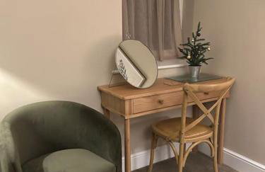 Monsal Trail Apartment A, Bakewell - Photo 6