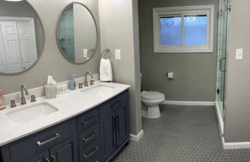 Modern Lakefront Views at Lake Hickory Haven - Foto 45