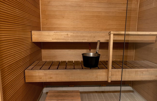 2ndhomes Center Home w Sauna & Balcony - Foto 20