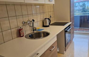 Leuna bei Leipzig & Halle - 2 Apartments mit je 3 Schlafzimmern, Küche, Bad - Foto 1