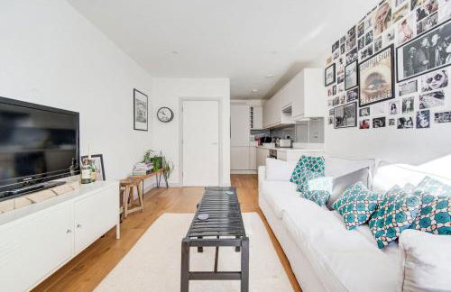 GuestReady - Lower Clapton's Artistic Retreat - Foto 10