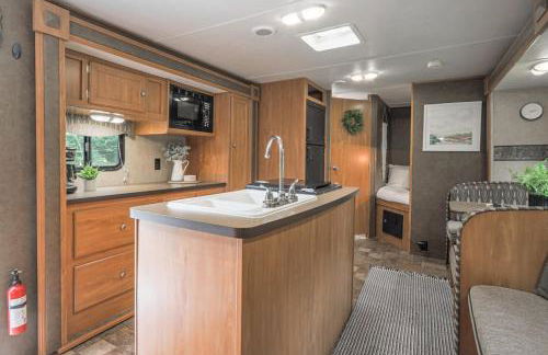 Camper- Relaxing Space After a Day of Hiking - Foto 6