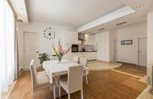 APARTMENTS ANA - Foto 23