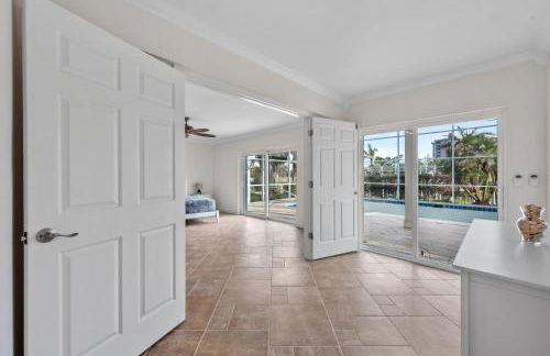 Bonita Beach Waterfront Paradise - Photo 36