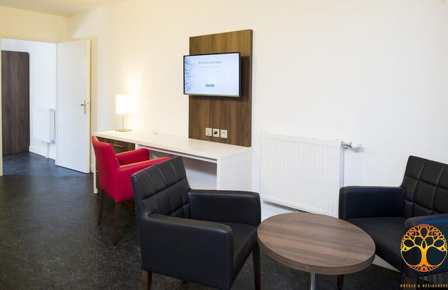 Adonis Dijon Maison Internationale - Photo 8