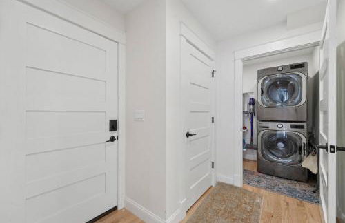 NEW! Heritage Retreat in the heart of Stillwater - Foto 43